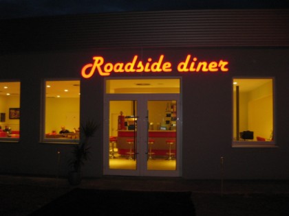 照片: Roadside Diner